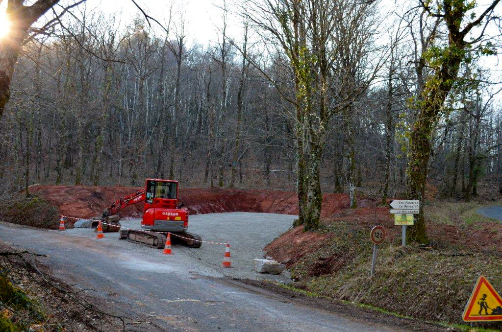 travaux aire d'accueil du circuit réalisation de l'aire d'accueil du circuit